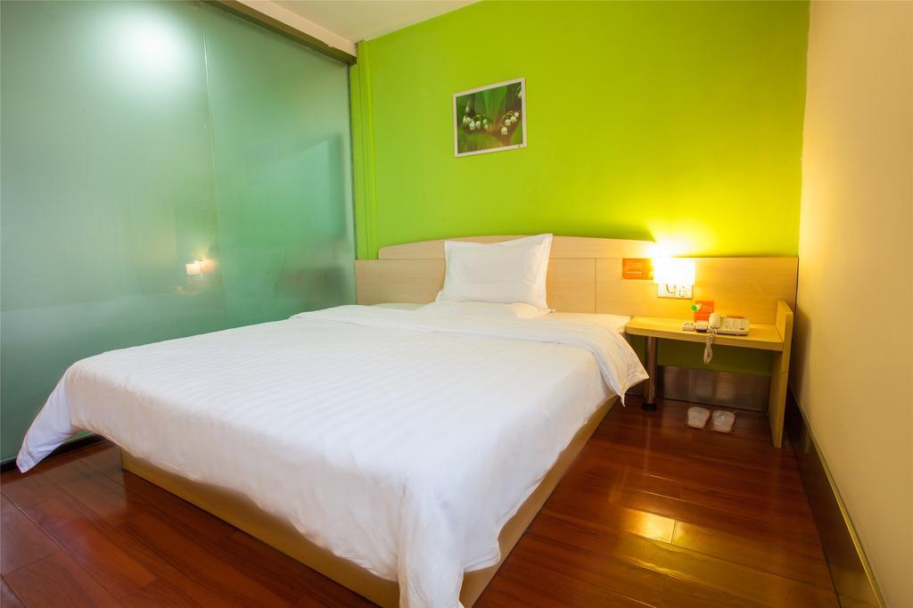 7Days Inn Guangzhou Yangji Subway Station חדר תמונה