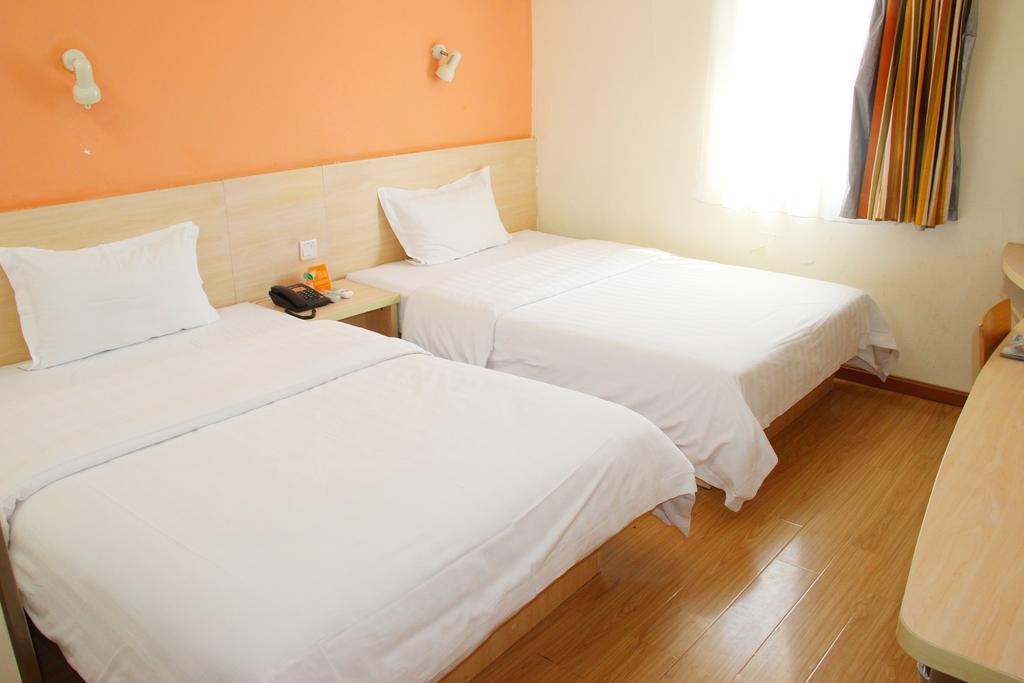 7Days Inn Guangzhou Yangji Subway Station חדר תמונה